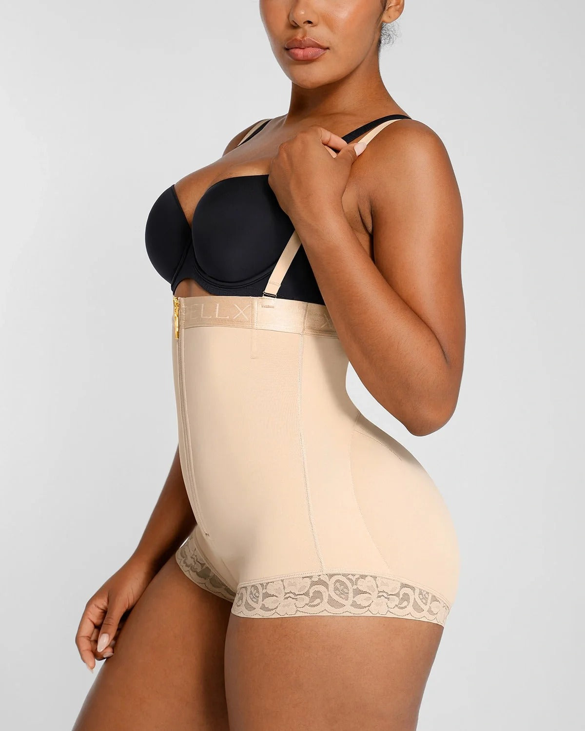 Faja moldeadora de cintura alta AirSlim® levanta glúteos