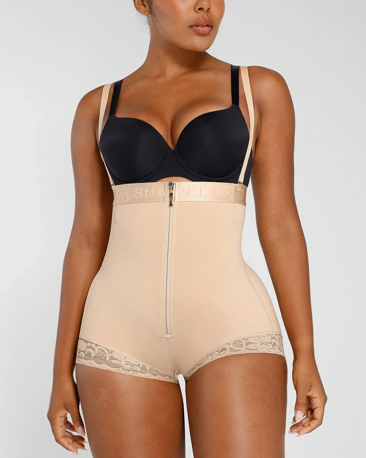 Faja moldeadora de cintura alta AirSlim® levanta glúteos